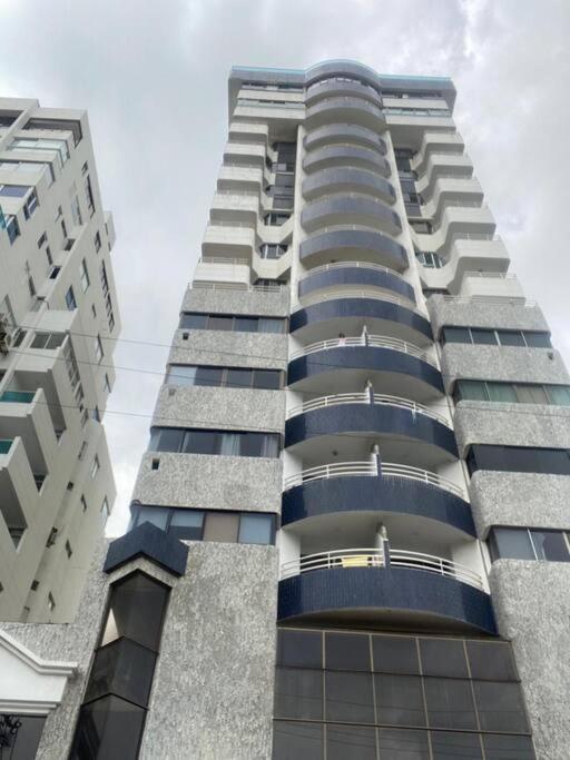 Cartagena Apartamento , Vista A La Ciudad Antigua Y Playa מראה חיצוני תמונה