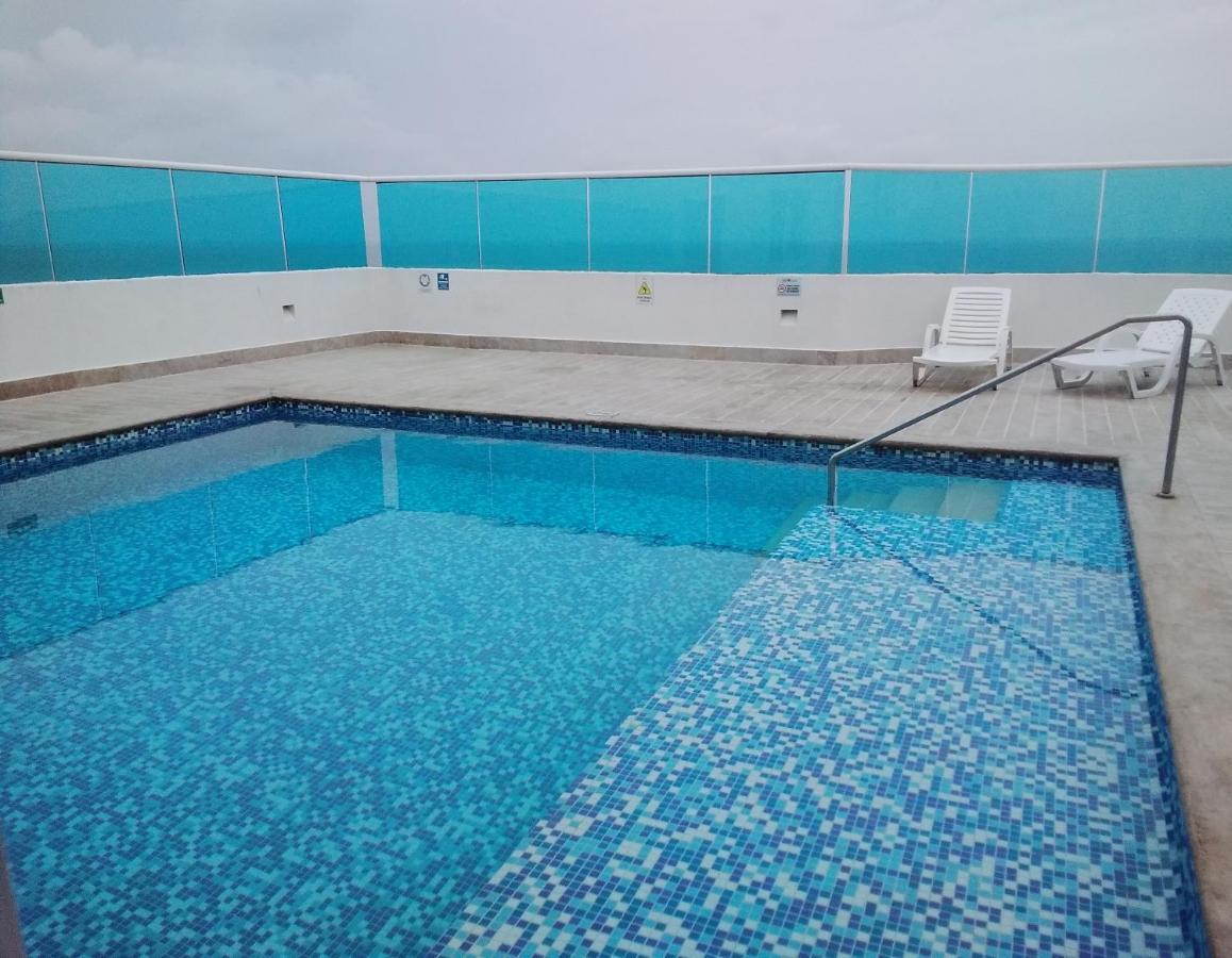 Cartagena Apartamento , Vista A La Ciudad Antigua Y Playa מראה חיצוני תמונה